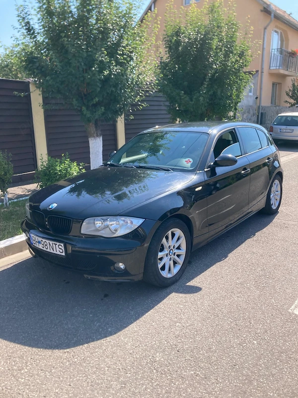 BMW 1 Series 2024 — imagine 2