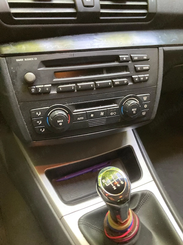 BMW 1 Series 2024 — imagine 10