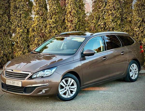 PEUGEOT 308 2015