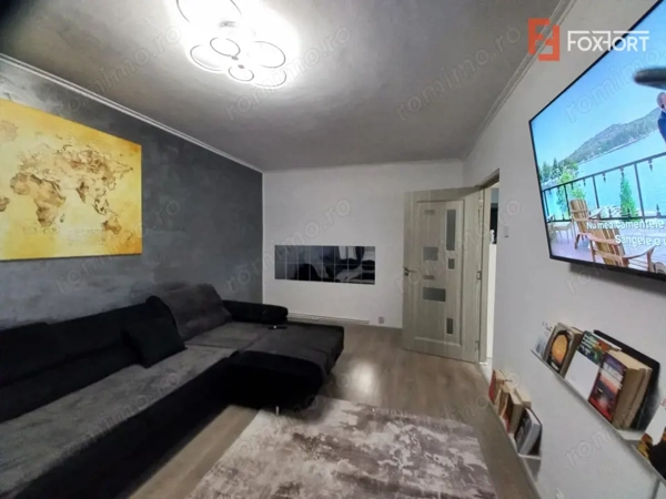 Apartament cu 3 camere, recent renovat – zona Bega Shopping Center — fotografia 1