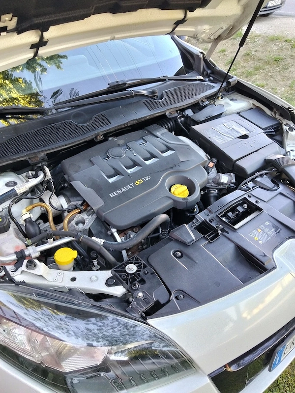 RENAULT Megane 2011 — imagine 4