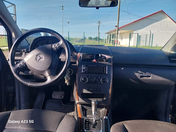 MERCEDES-BENZ A-Class 2005 — imagine 9
