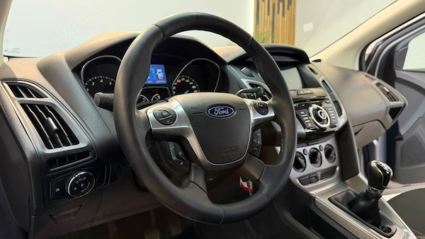 FORD Focus 2012 — imagine 17