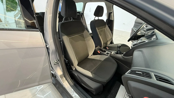 FORD Focus 2012 — imagine 13