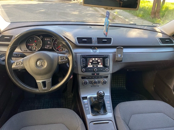 VOLKSWAGEN Passat 2013 — imagine 6