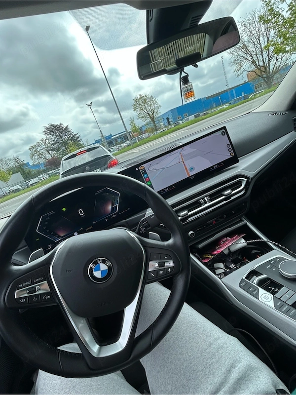 BMW 3 Series 2022 — imagine 7