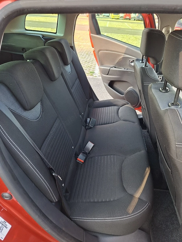 RENAULT Clio 2015 — imagine 8