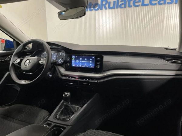 SKODA Octavia 2021 — imagine 8