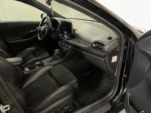 HYUNDAI i30 2023 — imagine 9