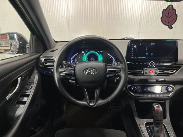 HYUNDAI i30 2023 — imagine 6