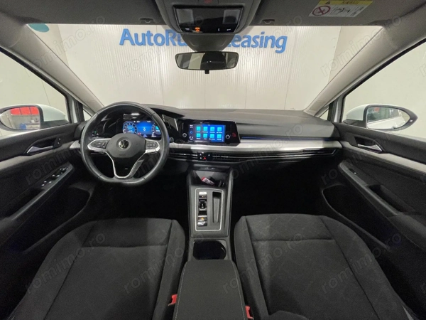 VOLKSWAGEN Golf 2021 — imagine 7