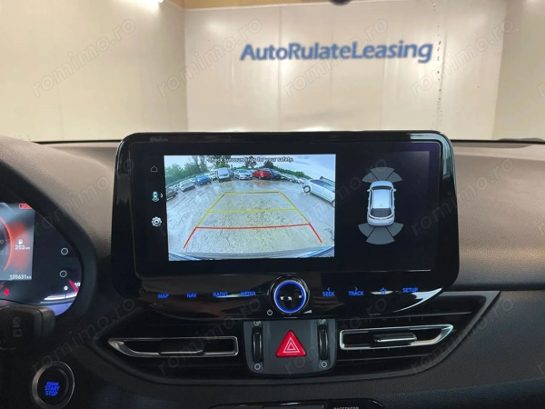 HYUNDAI i30 2023 — imagine 13