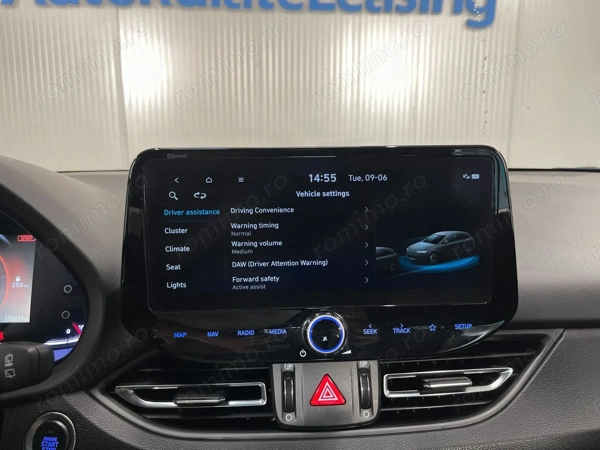 HYUNDAI i30 2023 — imagine 16