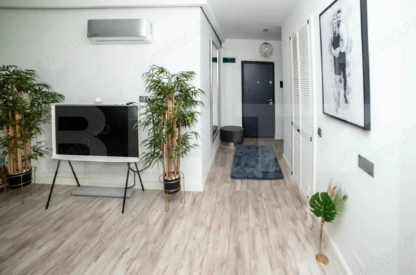 Apartament cu 3 camere I terasă generoasă I parcare inclusă I Zona Vivo — fotografia 1