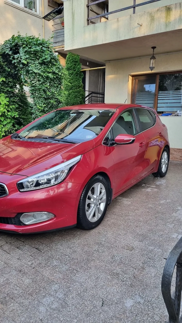 KIA Ceed 2013 — imagine 3