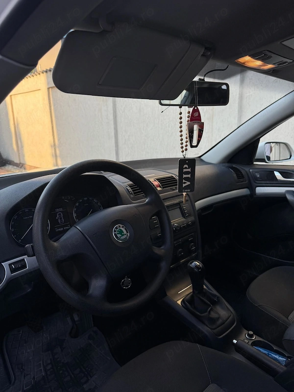 SKODA Unknown Model 2007 — imagine 5