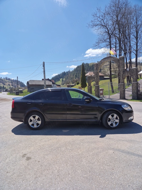 SKODA Octavia 2011 — imagine 2