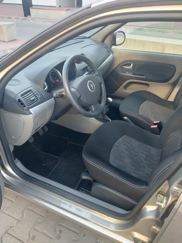 RENAULT Symbol 2008 — imagine 7