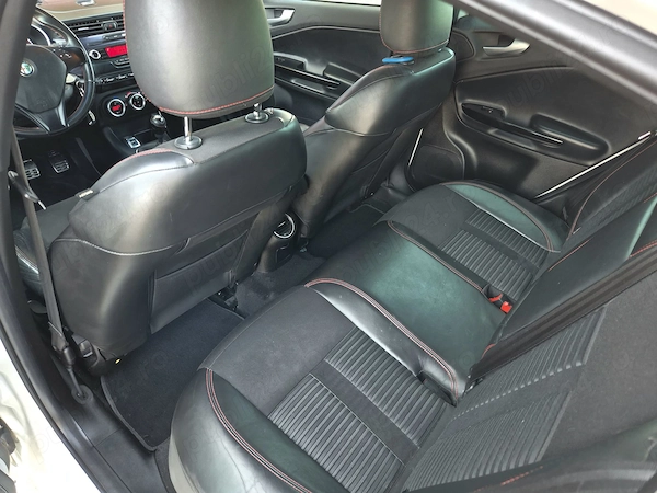 ALFA ROMEO Giulietta 2011 — imagine 8