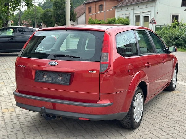 FORD Focus 2007 — imagine 5