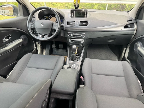 RENAULT Megane 2013 — imagine 3