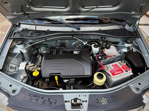 DACIA Logan 2011 — imagine 7