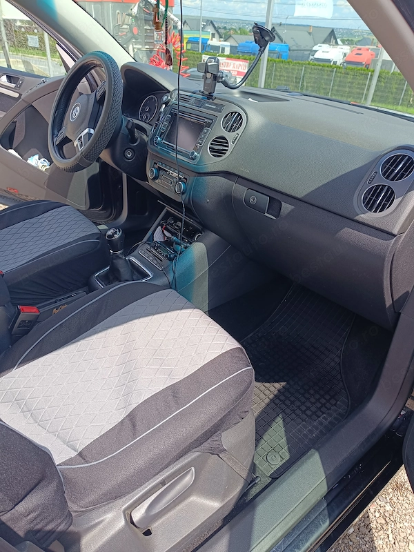 VOLKSWAGEN Tiguan 2012 — imagine 4