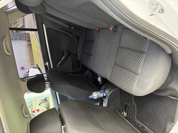 VOLKSWAGEN Golf 2012 — imagine 5