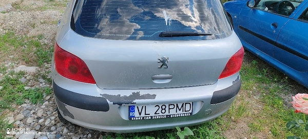 PEUGEOT 307