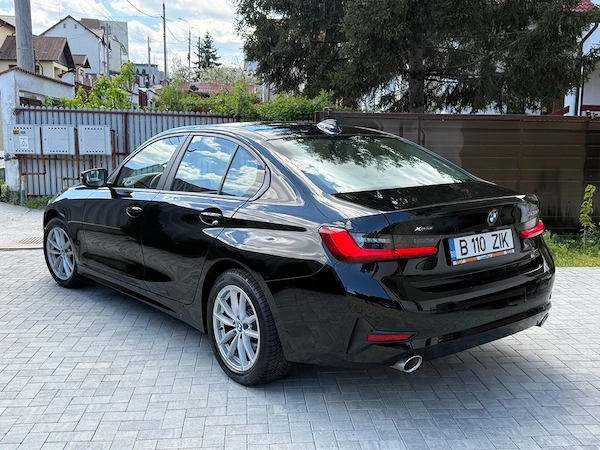 BMW 3 Series 2021 — imagine 4