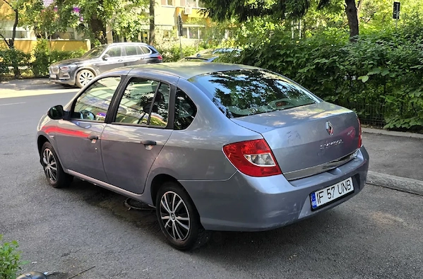 RENAULT Symbol 2010 — imagine 2