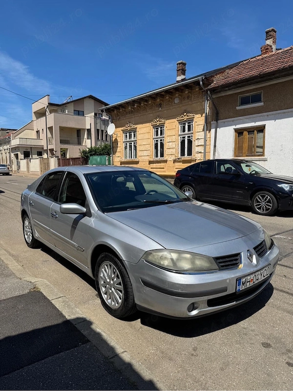 RENAULT Laguna 2006