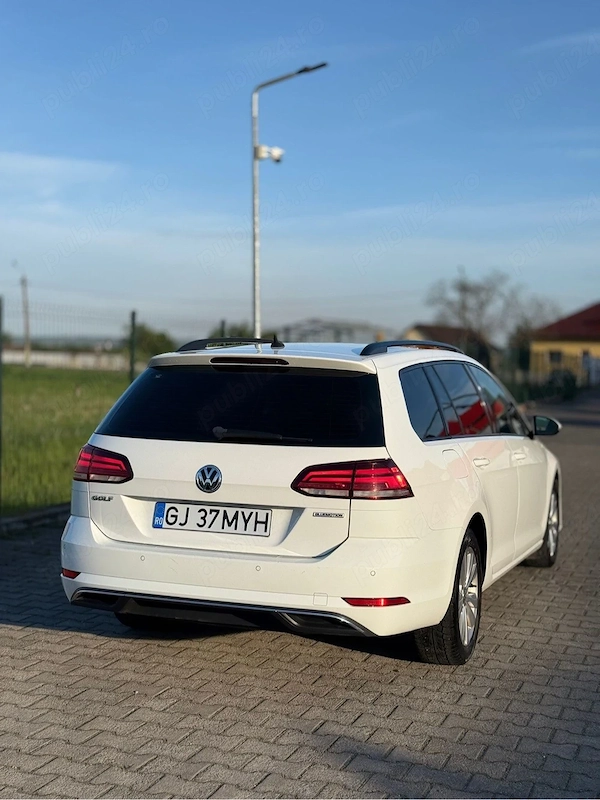 VOLKSWAGEN Golf 2019