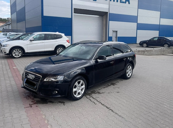AUDI A4 2011