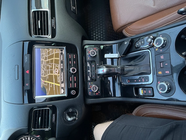 VOLKSWAGEN Touareg 2013 — imagine 7