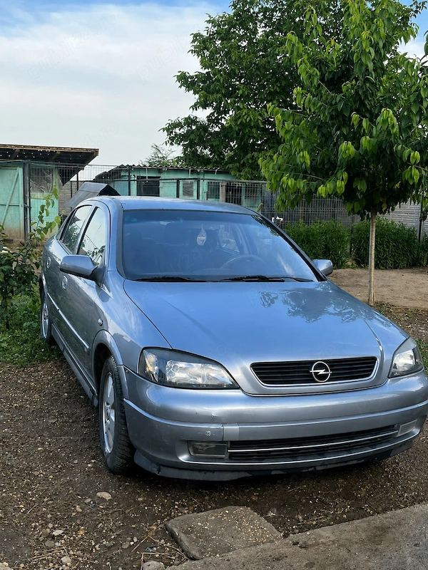 OPEL Astra 2004