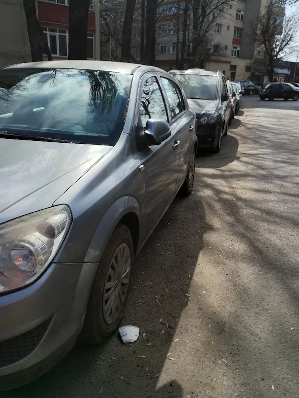 OPEL Astra 2010 — imagine 8