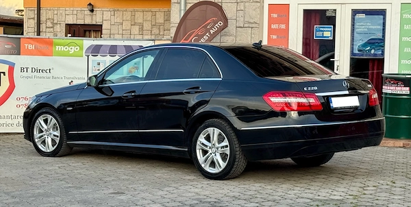 MERCEDES-BENZ E-Class 2011 — imagine 4