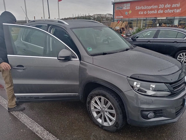VOLKSWAGEN Tiguan 2012 — imagine 3