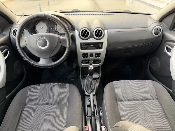 DACIA Logan 2011 — imagine 5