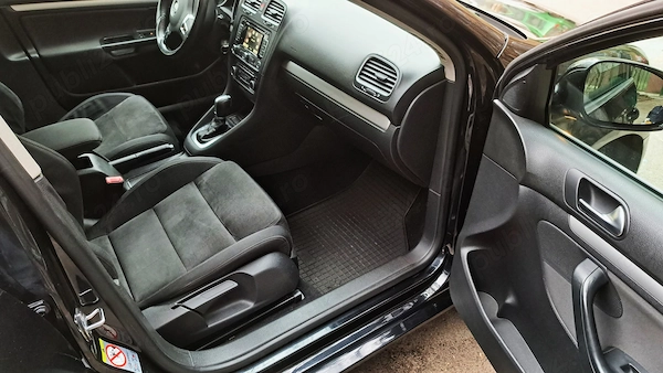 VOLKSWAGEN Golf 2012 — imagine 6