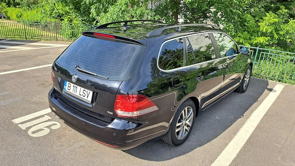 VOLKSWAGEN Golf 2012 — imagine 4