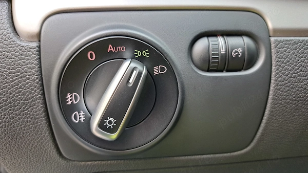 VOLKSWAGEN Golf 2012 — imagine 11