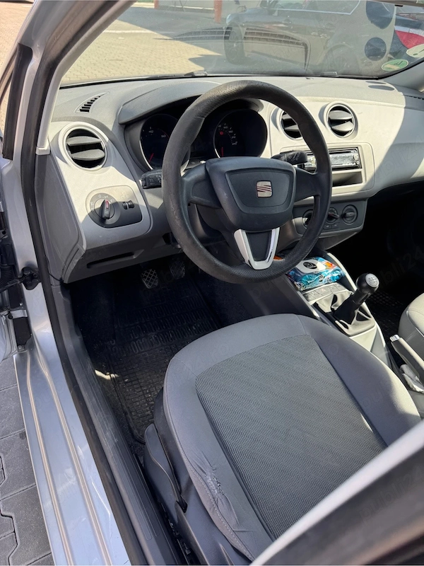 SEAT Ibiza 2011 — imagine 4