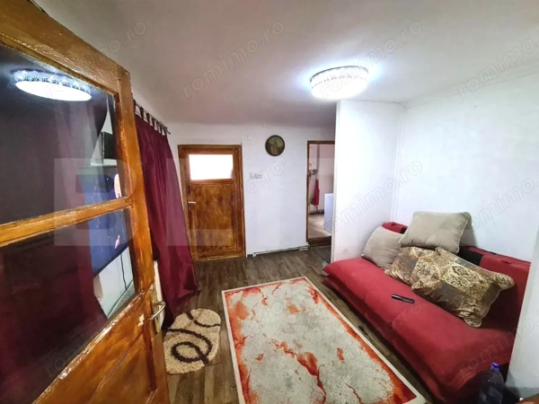 Apartament 3 camere, 90mp + pod foarte inalt, langa Piata Sfatului — fotografia 1