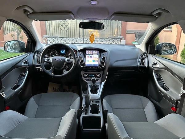 FORD Focus 2012 — imagine 3