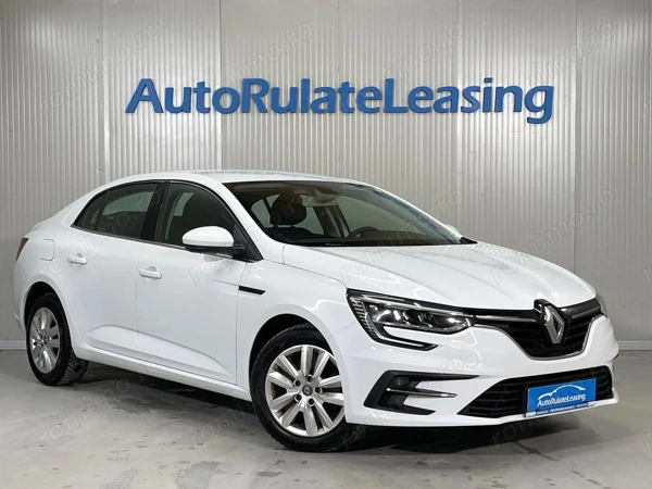 RENAULT Megane 2022 — imagine 2
