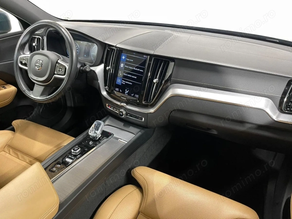 VOLVO Unknown Model 2021 — imagine 9