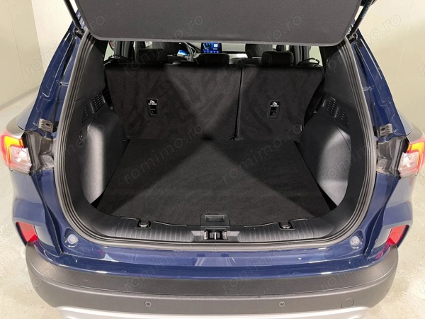 FORD Kuga 2022 — imagine 12