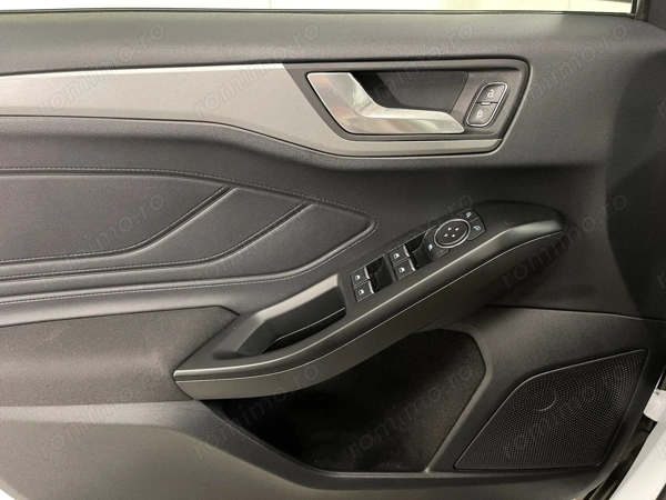 FORD Focus 2021 — imagine 20